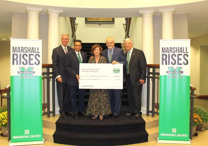 Farrells pledge $100,000 for Brad D. Smith Center for Business and Innovation
